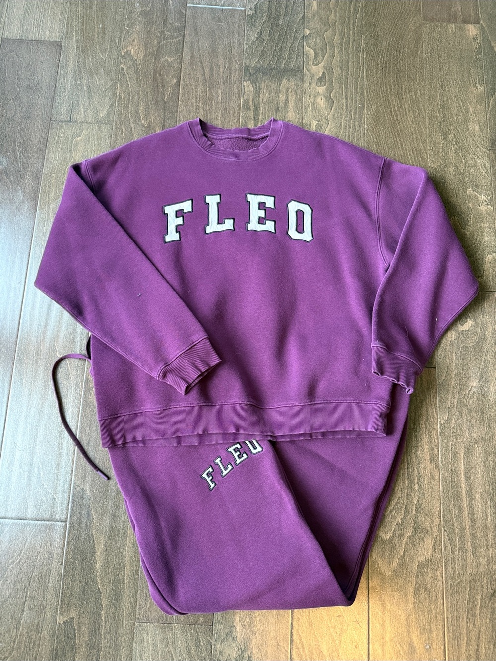 FLEO Crew Neck Sweatsuit